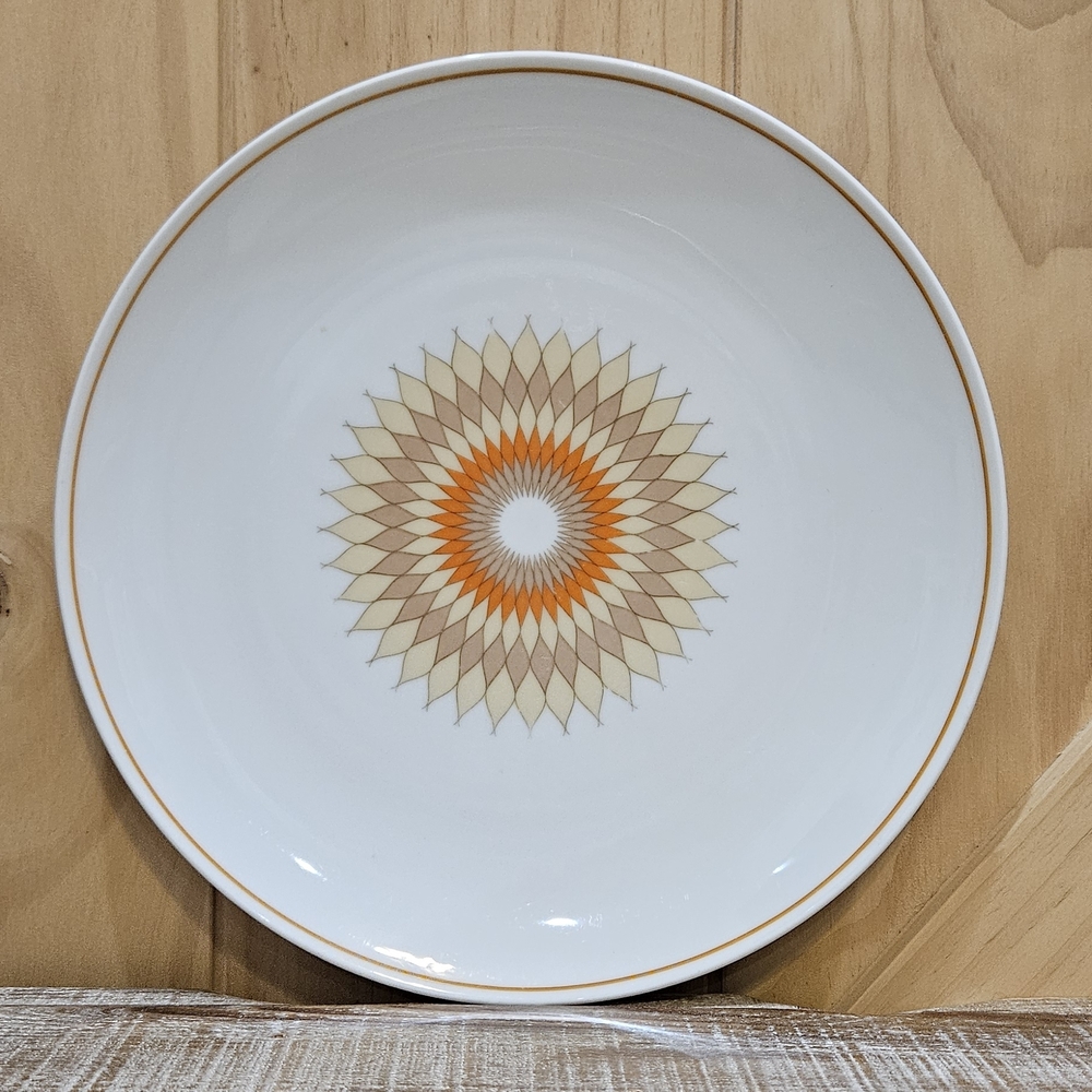 Vintage | Noritake "Mesa" Sunburst Dinner Plate / Small Platter